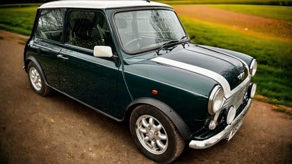 99/V Rover Mini Cooper 1.3i automatic with AC just 27k!