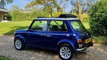 Outstanding Mini Cooper Sport On Just 29900 Miles From New!