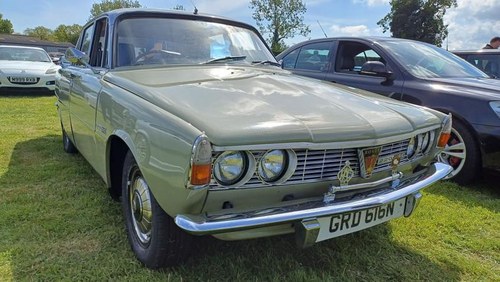 1975 Rover P6