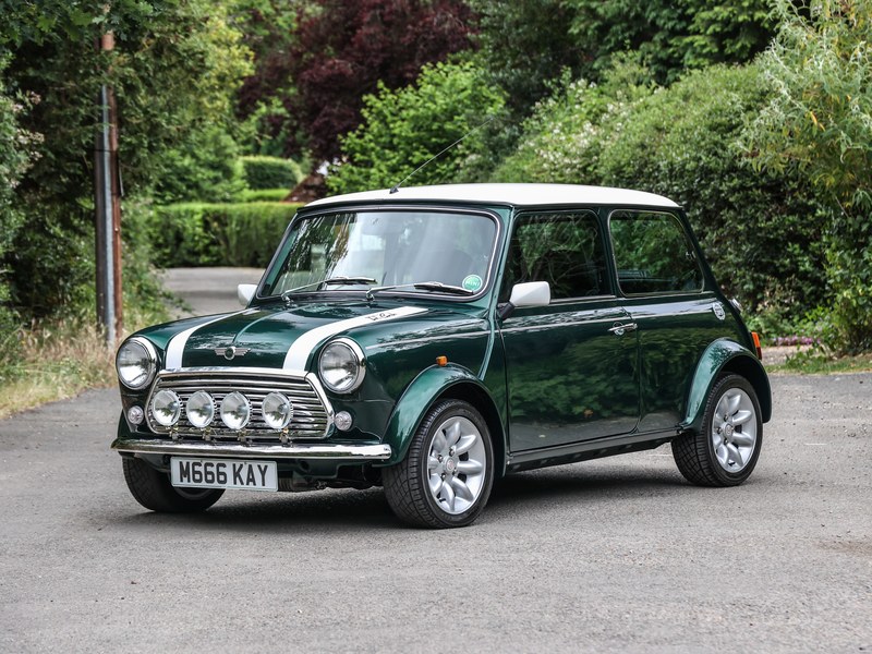 ** CLASSIC MINIS WANTED **