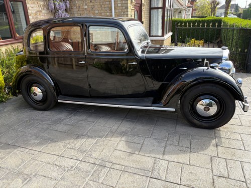 1939 Rover 12 (P2)