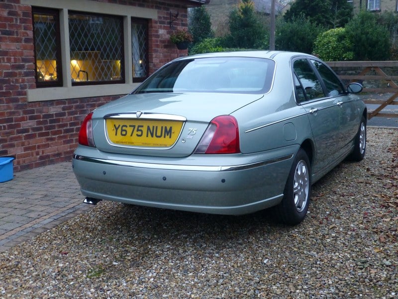 Rapid Classics: Eine Suche. Alle Oldtimer. 16 » Rapid Classics: Eine Suche. Alle Oldtimer. 2001 Rover 75