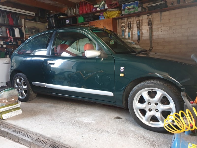 Rapid Classics: Eine Suche. Alle Oldtimer. 10 » Rapid Classics: Eine Suche. Alle Oldtimer. 1999 Rover 200