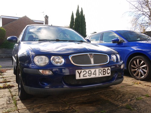 2001 Rover 25