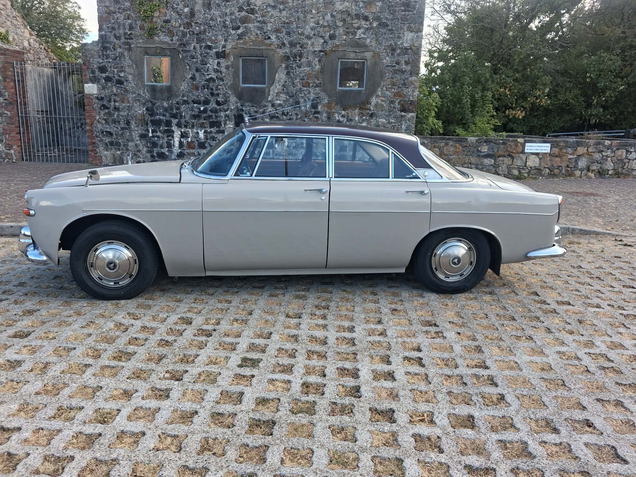 1963 Rover P5
