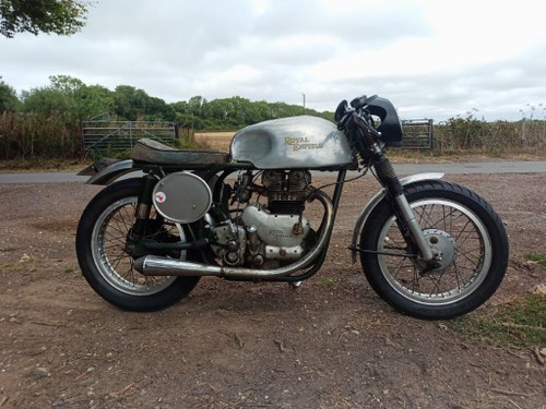 1955 Charlie Lucas road race bike Till salu