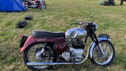 1961 Royal Enfield Constellation (700cc twin).