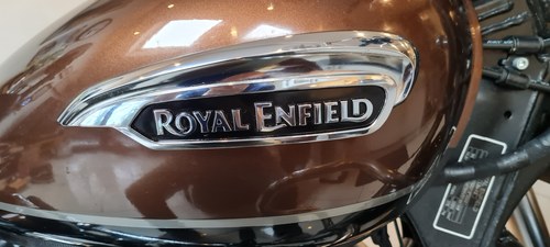 2022 Royal Enfield Meteor 350 Supernova