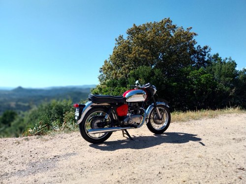 ROYAL ENFIELD Crusader - 1963 À venda