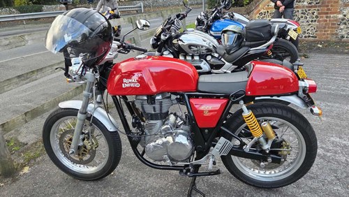 A STUNNING 2016 ROYAL ENFIELD CONTINENTAL GT 535.