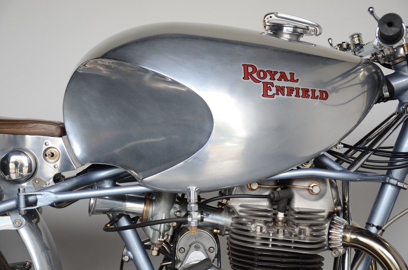 1955 Royal Enfield 700 Meteor - 2 1955 Royal Enfield 700 Meteor - 2