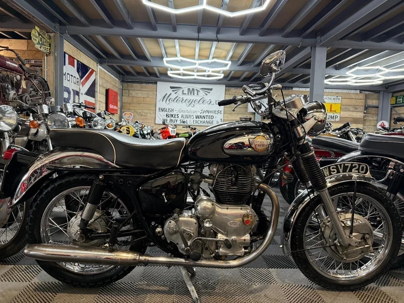 1959 Royal Enfield Super Meteor - 1 1959 Royal Enfield Super Meteor - 1