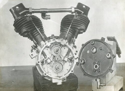 1913 425cc / 3hp v twin Enfield engine