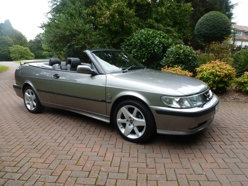 2001 Exceptional low mileage Saab Convertible! VENDUTO