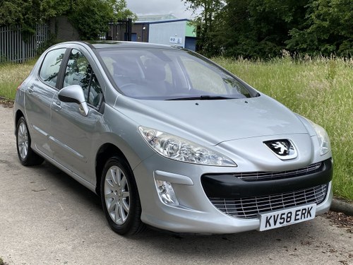 2008 Peugeot 308 1.6 THP SE Auto - 45,000 miles - Panoramic Roof For Sale