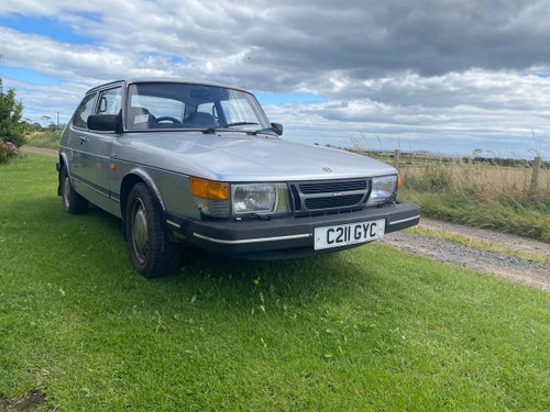 1986 Silver Saab 900 Excellent Condition SOLD