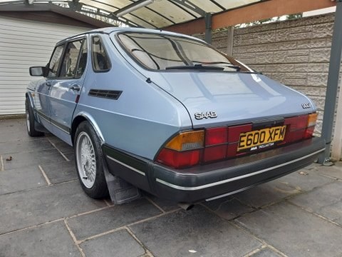 1987 Saab 900i 5 - Door In vendita