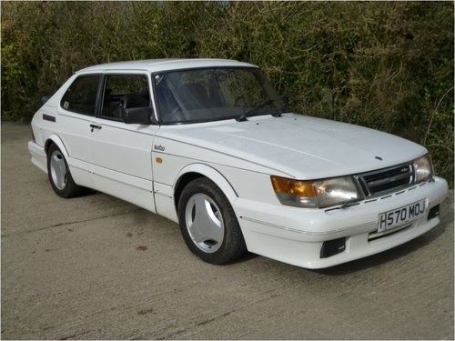 1990 900 Carlsson, one previous owner, 139,000 miles SOLD