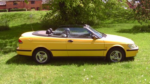 Picture of 1998 A Beautiful Summer Soft-Top ! - For Sale