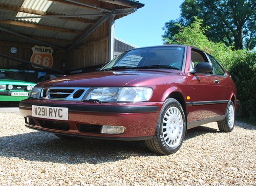 2000/W Saab 9 3 2.0 turbo coupe - 24k SOLD