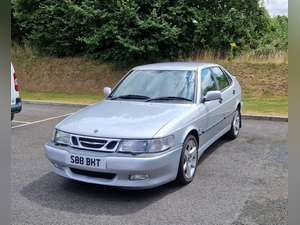 2001 SAAB 9-3 Aero 5-door hatch, manual, silver For Sale (picture 1 of 12)