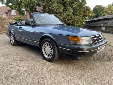 Picture of 1993 SAAB 900S T16 convertible manual+in 1 family past 22yrs For Sale