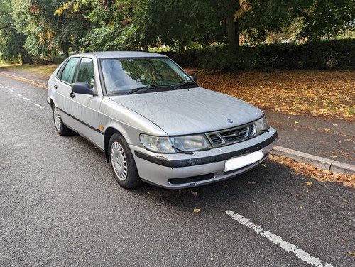 1999 Saab 93 - offer or scrap.