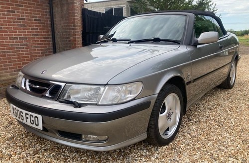 2000 SAAB 93 SE TURBO CONVERTIBLE For Sale by Auction