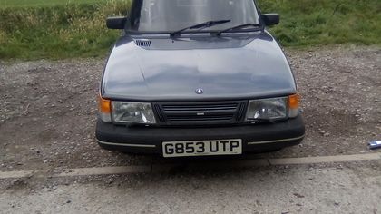 Picture of 1989 Saab 900 I