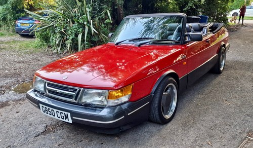 1990 Saab 900 T 16S Convertible - immaculate (MANUAL)
