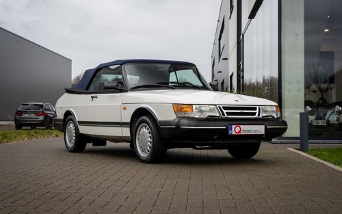 1993 Saab 900 (picture 1 of 54)