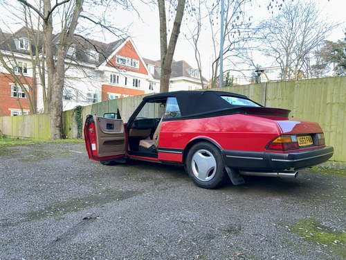 Saab 900 Turbo Convertible Classic + Abbott Racing Upgrades