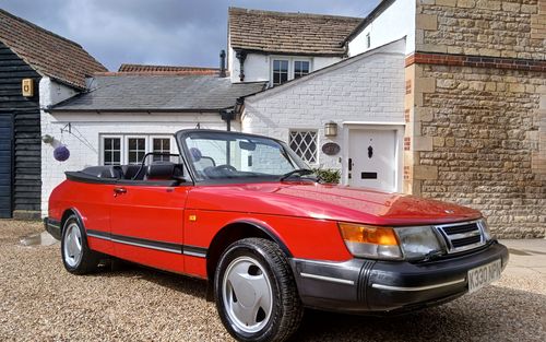 1993 Saab 900 only 67k with 12 Months MOT (picture 1 of 29)