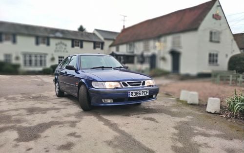 1998 Saab 9-3 (picture 1 of 10)