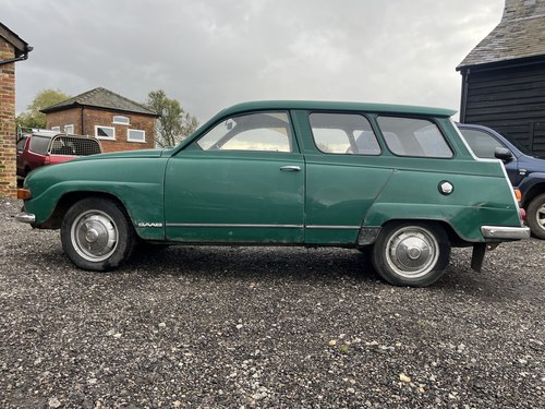 1975 Saab 95. LOW MILEAGE, 1 OWNER. £2300