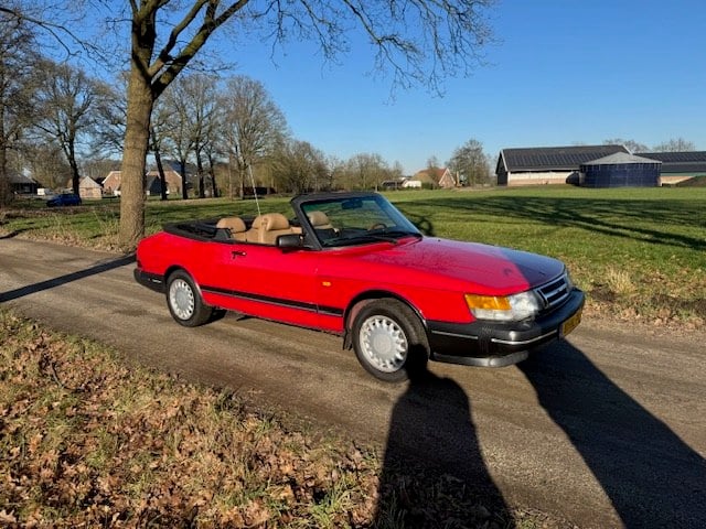 1990 Saab 900 - 2 1990 Saab 900 - 2