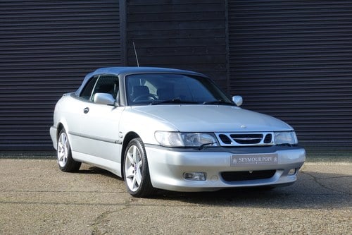 2001 Saab 9-3 2.0T HOT Aero Convertible Manual (80,000 miles) VENDIDO