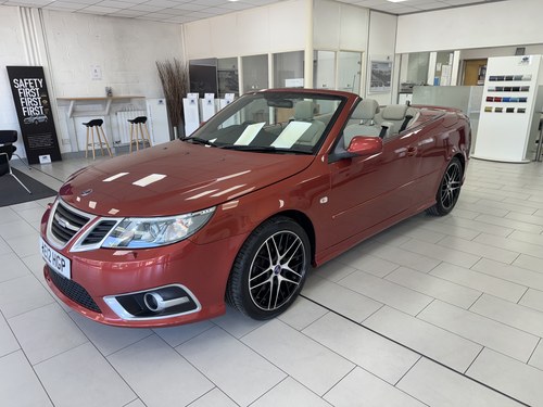 2012 Saab 9-3 Aero convertible independence edition