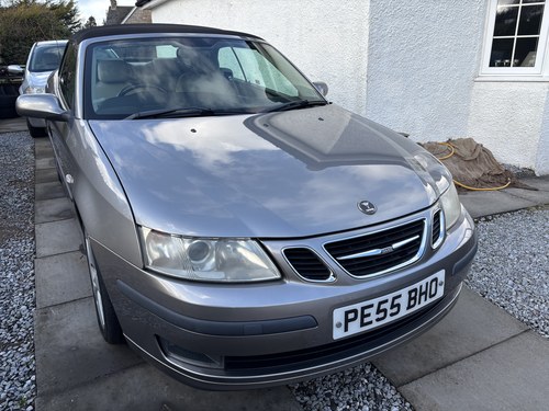 2005 Saab 9-3 Vector