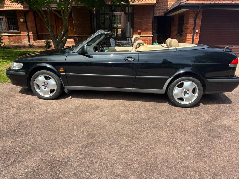 1999 Saab 9-3 - 2 1999 Saab 9-3 - 2