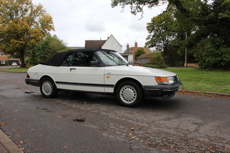 1990 Saab 900 - 2 1990 Saab 900 - 2