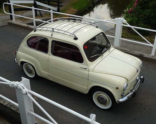 1968 SEAT 600D SUICIDE DOORS - CREAM/RED - STUNNING For Sale
