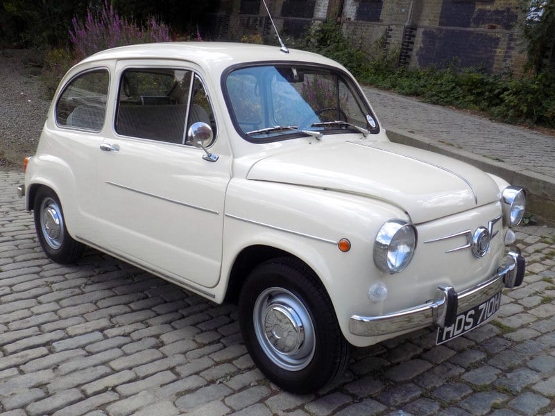 SEAT 600 E