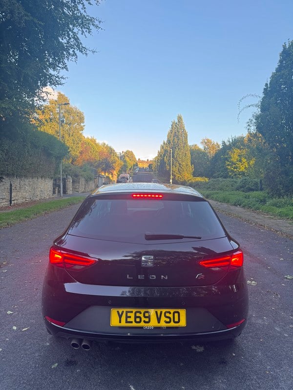 2019 Seat Leon - 2 2019 Seat Leon - 2