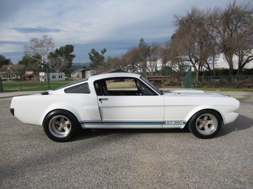 1966 Shelby GT350 - 5