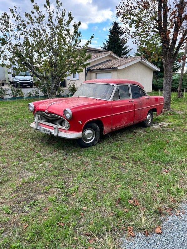 1954 Simca Vedette - 1 1954 Simca Vedette - 1