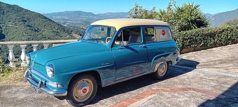 1957 Simca Aronde - 1 1957 Simca Aronde - 1
