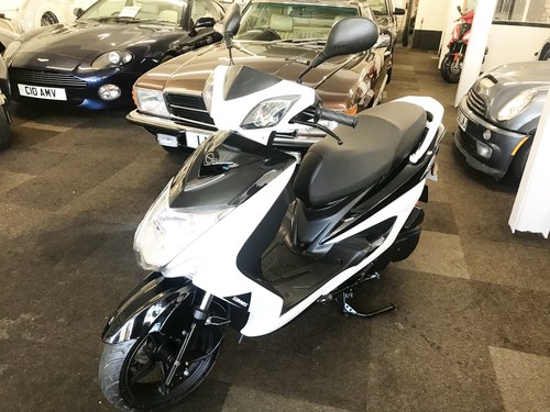2020 SINNIS HERO 125 one mile only from new SOLD