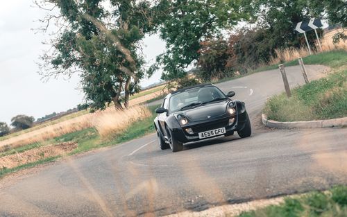 2005 Smart Roadster Coupe (picture 1 of 12)
