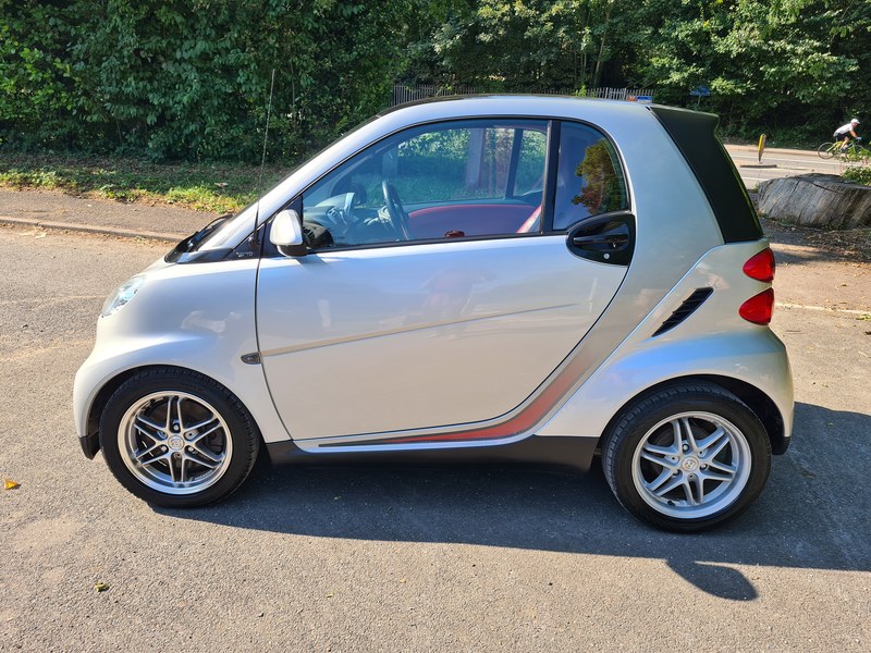 2010 Smart Fortwo - 7